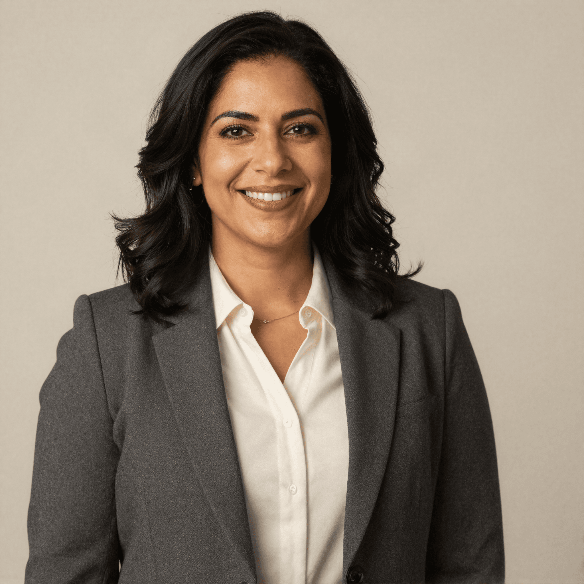 Headshot of Angela Ruiz, insurance agent