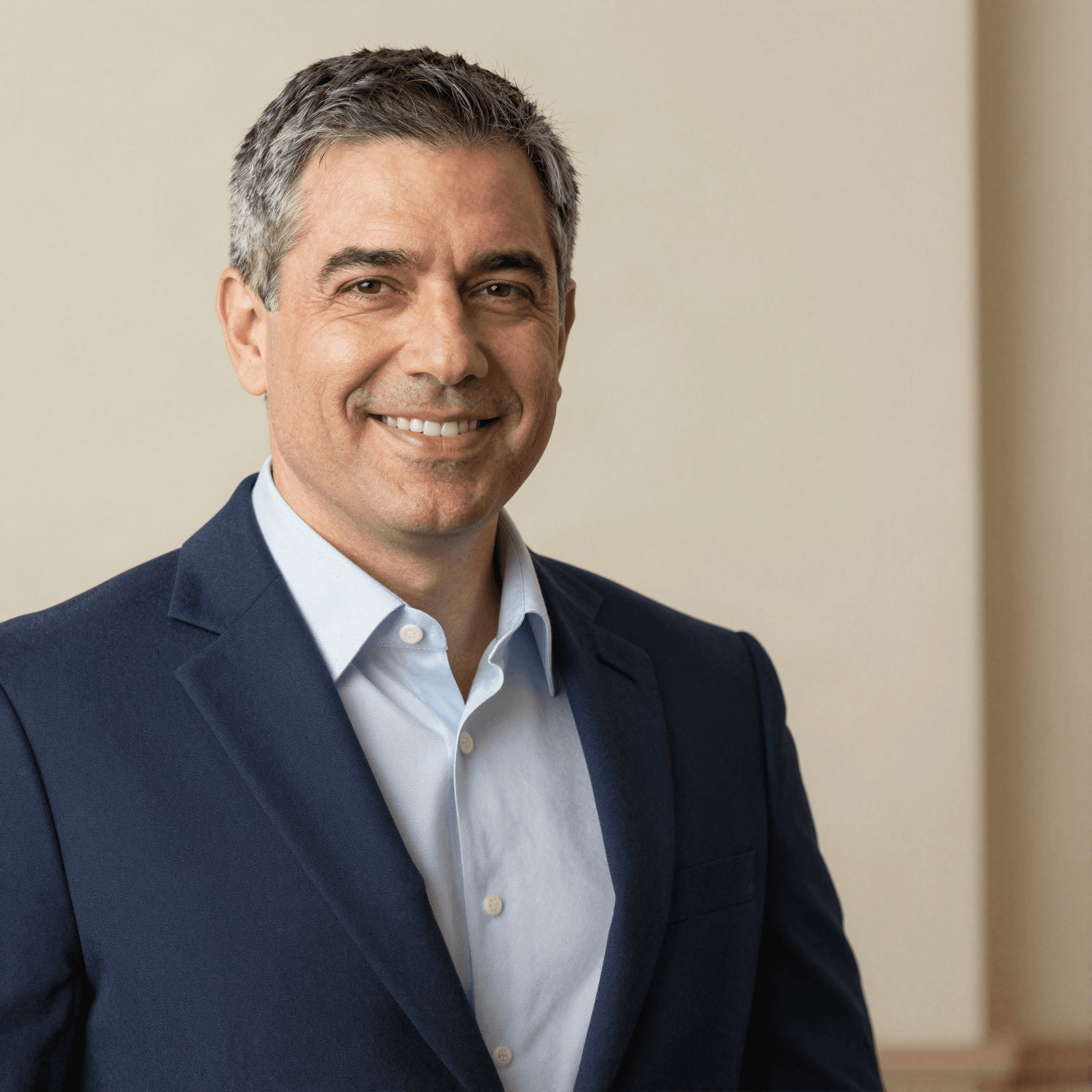 Headshot of Mike Ferraro, mortgage broker